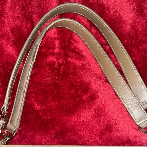 Tory Burch Shoulder Bag - Picture 8 of 14